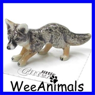 Little Critterz Climber Gray Fox Miniature Figurine Wee Animal 