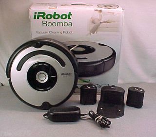 IROBOT ROOMBA 560 ROBOTIC CLEANER W/ 3 LIGHTHOUSES