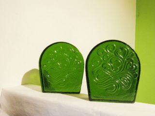 Pair Mid Century Modern Blenko Green Art Glass Flowery Heart Bookends 
