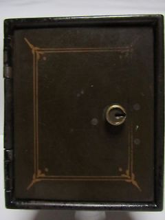 OLD ANTIQUE METAL POST OFFICE BOX BRASS DOOR SAFE Vtg PO MAIL LETTER 