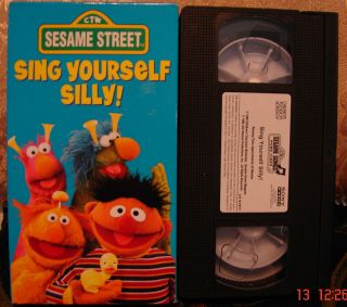 Sesame Street Sing Yourself Silly Vhs Video $3 ships 1 or $5 Ships 