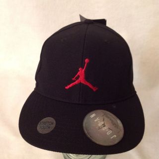 Nike Boy Baseball Cap Black NEW Red Air Jordan Jumpman Size Youth 