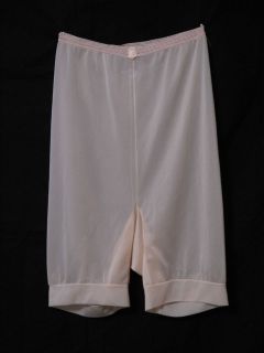 Womens Vintage Vanity Fair Tap Panties Beige Size 5 1940 Blue 