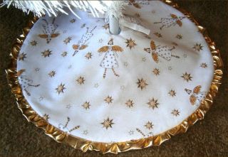 Christmas Tree Skirt ~ 22 ~ Angels of Metallic Gold on White 