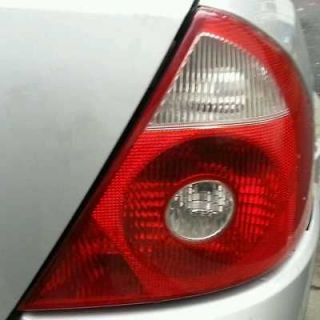FORD MONDEO MK3 REAR BACK TAIL LIGHT CLUSTER DRIVER RIGHT SIDE off o/s 