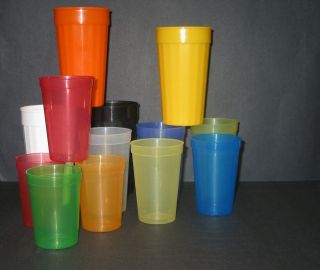 PLASTIC DRINKING GLASSES OR TUMBLERS CHOICE OF SIZES MIX OF COLORS MFG 