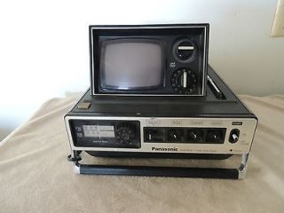 1979 Panasonic Solid State TR 545 5 Portable Pop Up TV AM/FM Radio