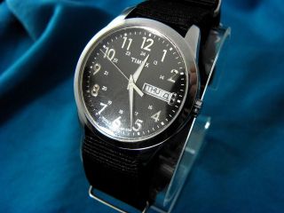 VINTAGE LOOK MENS 24 HR DIAL WATCH WITH MILITARY STRAP