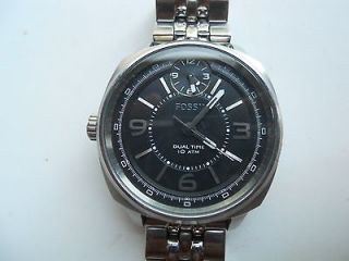 Fossil mens dual time watch with Big face and with extra link.Model 