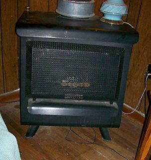 BEAUTIFUL WOOD BURNING HOUSE HEATER STOVE made by THE EARTH STOVE Co.