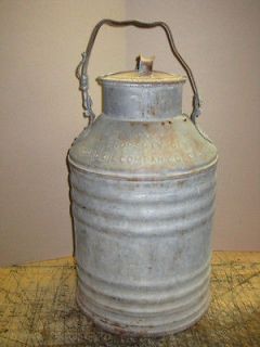   Gallon STANDARD OIL Company of CALIF Metal Oil CAN Baby Bell c.1920s