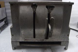   Vintage 1921 TOASTMASTER 4 slice toaster By Walters Gentler Deco