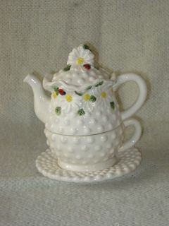 Daisy Hobnail Ceramic Tea for One 4 Piece Set Milk Glass Look 7 1/2 