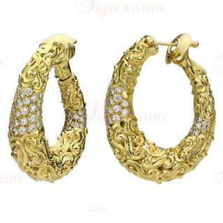VAN CLEEF & ARPELS Textured 18k Yellow Gold Diamond Hoop Earrings