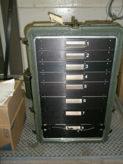   MEDICAL SHIPPING CHEST W/ALUMINUM INSERTS 8  DRAWER  MILITARY SURPLUS