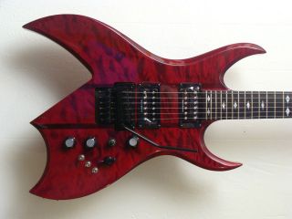 BC Rich Bich ST Quilt Maple Elec Guitar in Trans Red