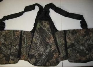 Falconry camo hunting vest New great deal lots of room