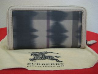 NWT BURBERRY TIE DYE SMOKED CHECK ZIP WALLET TRENCH