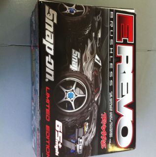  TRAXXAS EREVO RTR SNAP ON LIMITED EDITION