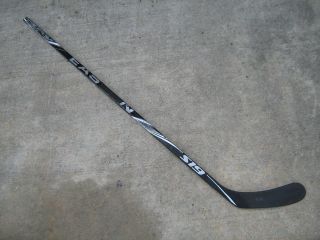 Easton S19 Pro Stock Hockey Stick Grip 85 Flex Parise P6 RH Right