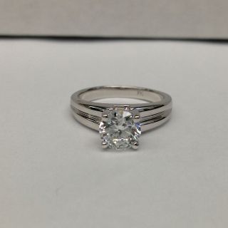 diamond solitaire in Engagement & Wedding