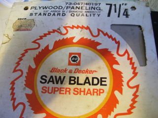   Decker Plywood/paneli​ng Saw blade 5/8 inch arbor fits many saws