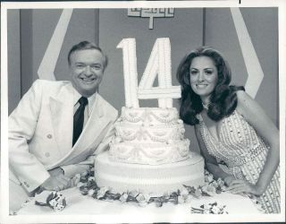1972 TV Game Show Concentration Hosts Bob Clayton Paola Diva Wire 