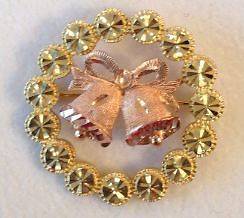14 KT Pink and Yellow Gold Bells and Wreath Pin Brooch or Pendant