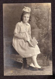   Photo Little Girl w. Giant Hair Bow, Ringlets, Heart Locket, Book 4x6