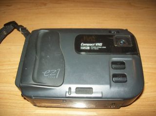 JVC GR AX820 COMPACT VHS CAMCORDER