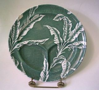   WALLACE CHINA BANANA LEAF 9 1/2 INCH DIVIDED RESTAURANT PLATE GREEN