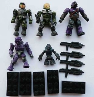 LOT OF 5 Halo Mega Bloks SOLDIER FIGURE w gun / stand about 2 high 