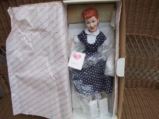Lucy Ricardo Hamilton Collection Doll Porcelain 17 T 1990 Brand New 