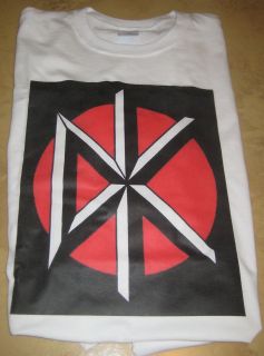 dead kennedys t shirt in Mens Clothing