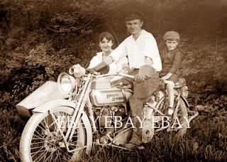 VINTAGE HARLEY DAVIDSON SIDECAR MOTORCYCLE PHOTO FAMILY MAN  BABY 