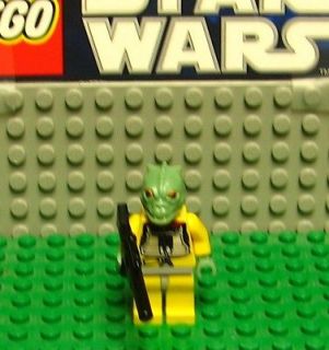 STAR WARS LEGO MINI FIGURE  MINI FIG   BOSSK WITH GUN     USED