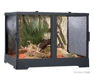 reptile cage in Reptile Supplies