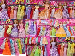 Wow  30 items vintage barbie doll toy story clothes dresses shoes 