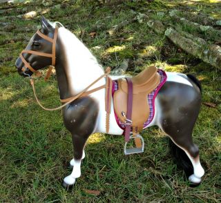 BATTAT AMERICAN GIRL DOLL PINTO HORSE FULLY TACTED, SADDLE, BLANKET 