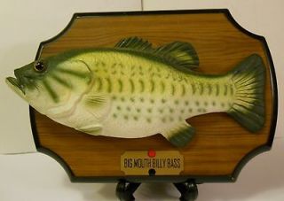 BIG MOUTH BILLY BASS, WORKS GREAT, SINGS 2 SONGS, MOVES, EUC BE HAPPY 