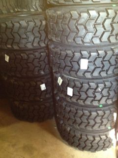 skid loader tires in Heavy Equipment & Trailers