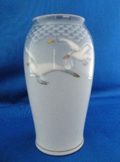 Vintage Bing & Grondahl Denmark Seagull Vase