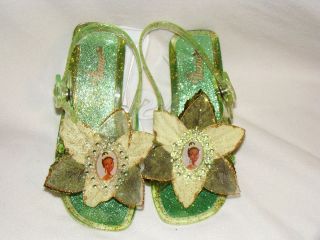 NEW DISNEY PRINCESS AND THE FROG TIANA SHOES SIZE 7/8, KIDS,TODDLER