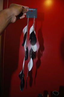 BEBE silver ear rings earrings chandelier Black White Feather Chain