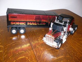   BUDDY L SONIC HAULER BATTERY OPERATED SEMI TRUCK & TRAILOR TOY