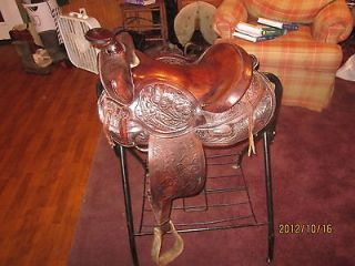Vintage Big Horn 1492 Smooth Seat good condition.