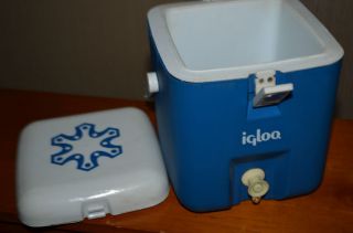 Vintage Retro igloo 1 Gallon water/drink Cooler Houston Texas