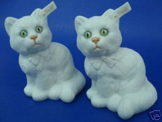 Pair Hutschentreuth​er porcelain STEIFF kittens NEW