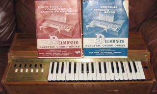 VINTAGE 1959 DELMONICO CHORD PIANO ORGAN W/2 MUSIC BOOKS