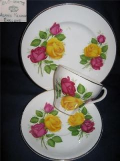 VINTAGE ALFRED MEAKIN TRIO GLO WHITE RED / YELLOW ROSES NICE